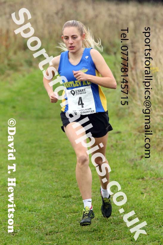 Senior Womens relay, 2021 Farringdon Open Cross Country, Sunderland . Photo: David T. Hewitson/Sports for All Pics
